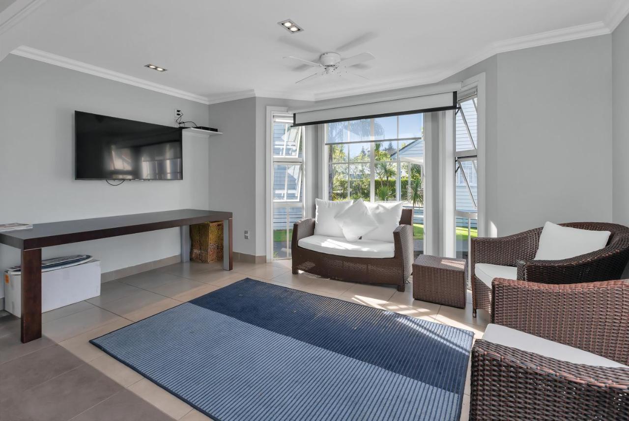 Russell Cottages - Russell Holiday Home Екстер'єр фото